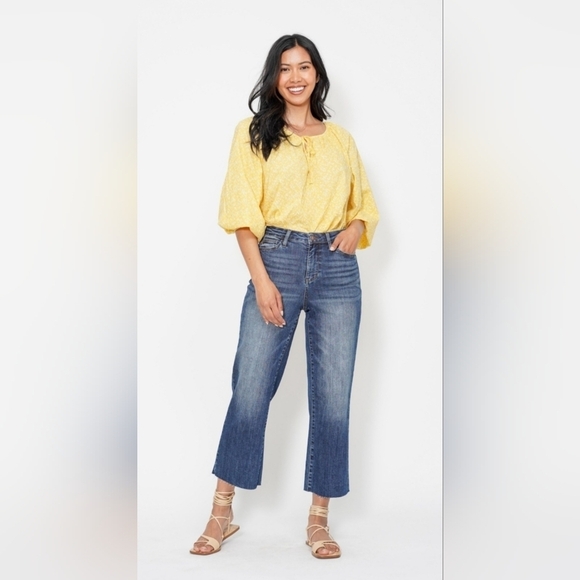 Judy Blue Denim - Judy Blue HR Wide Leg Raw Hem Cropped Denim Jeans Embroidered Pockets 5/27